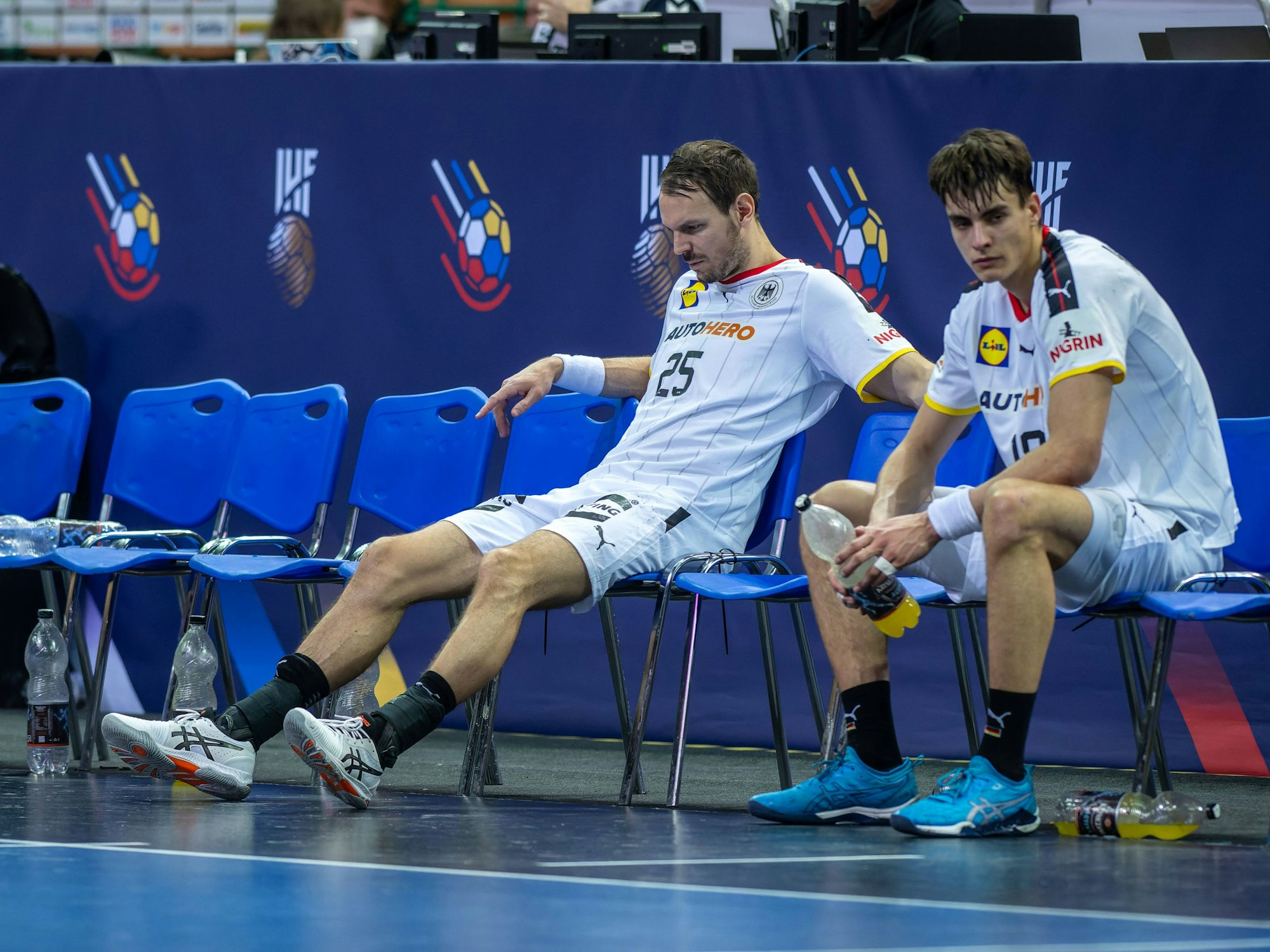 Nedergeschlagene Deutsche Spieler Rune Dahmke Deutschland, No.34 Kai Häfner Deutschland, No.25 Haefner Hafner Julian Köster Deutschland, No.18 Koester vlnr.