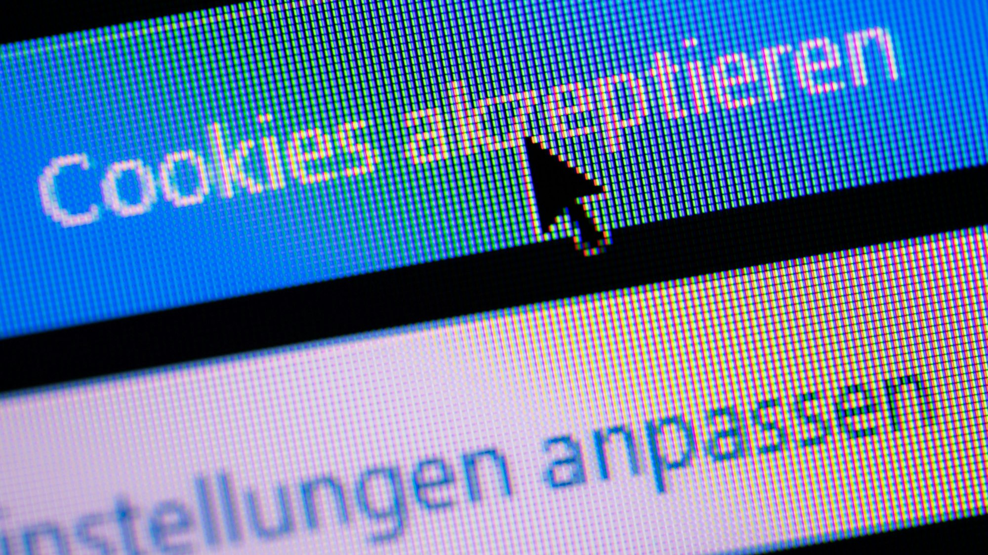 Das undatierte Symbolfoto zeigt einen Bildschirm mit zwei farbigen Cookie-Buttons. Der Mauszeiger schwebt über „Cookies akzeptieren“.