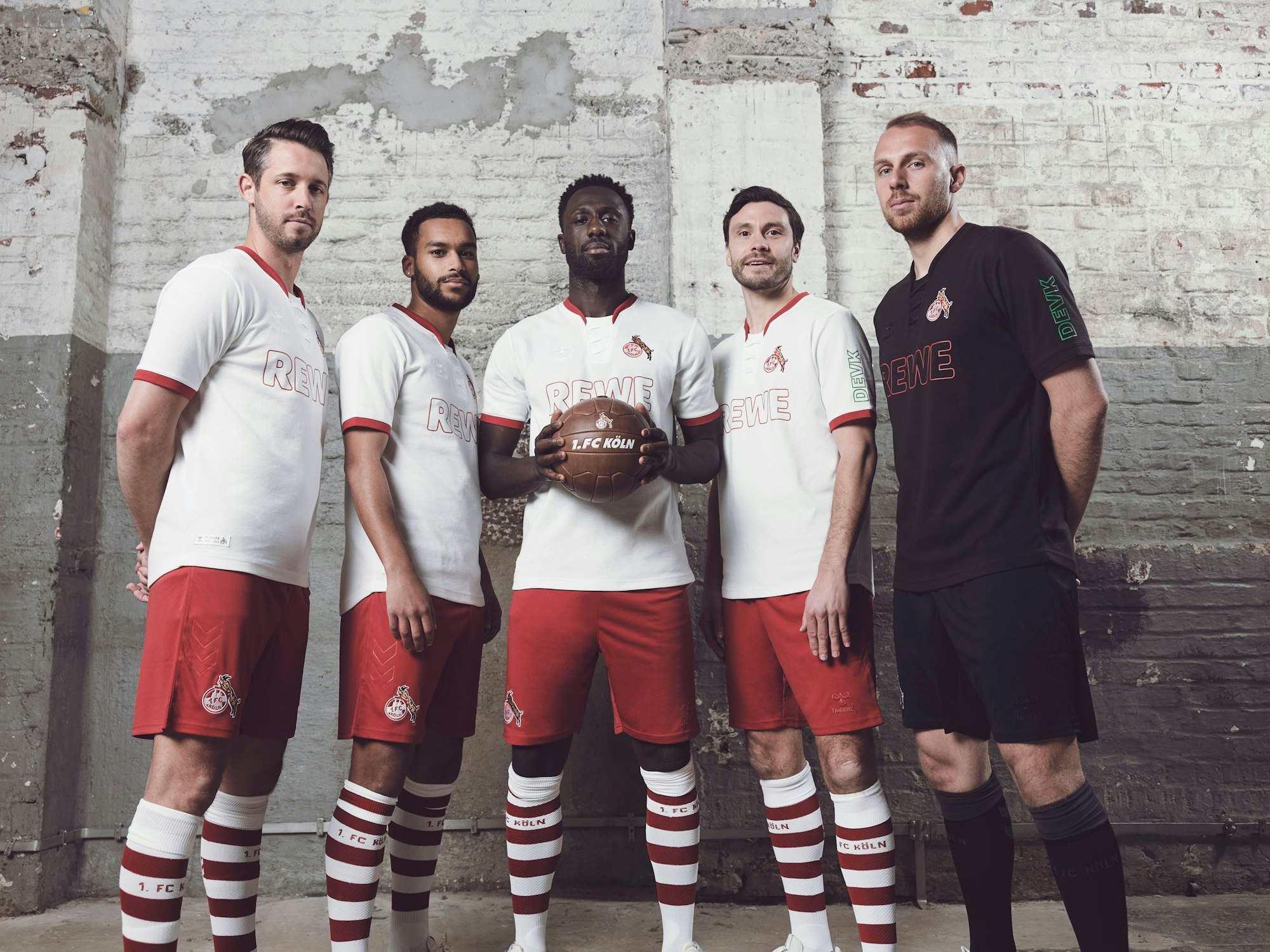 Das Jubiläumstrikot des 1. FC Köln.