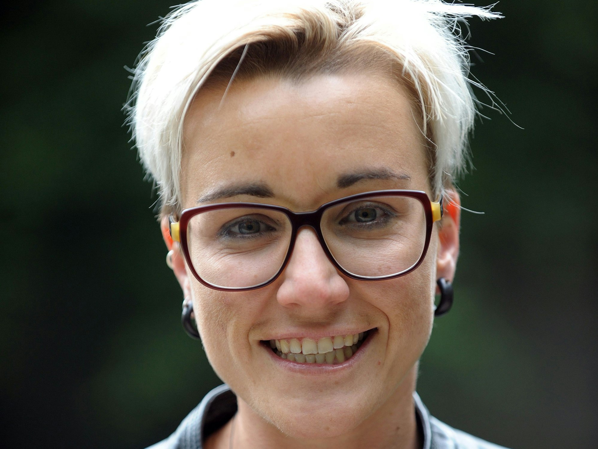 2004 siegte Elli Erl in der zweiten Staffel der RTL-Show Deutschland sucht den Superstar. Heute unterrichtet der frühere Superstar als Lehrerin Kinder.