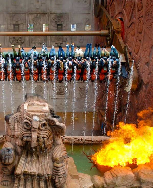 Das Fahrgeschäft Talocan im Phantasialand.