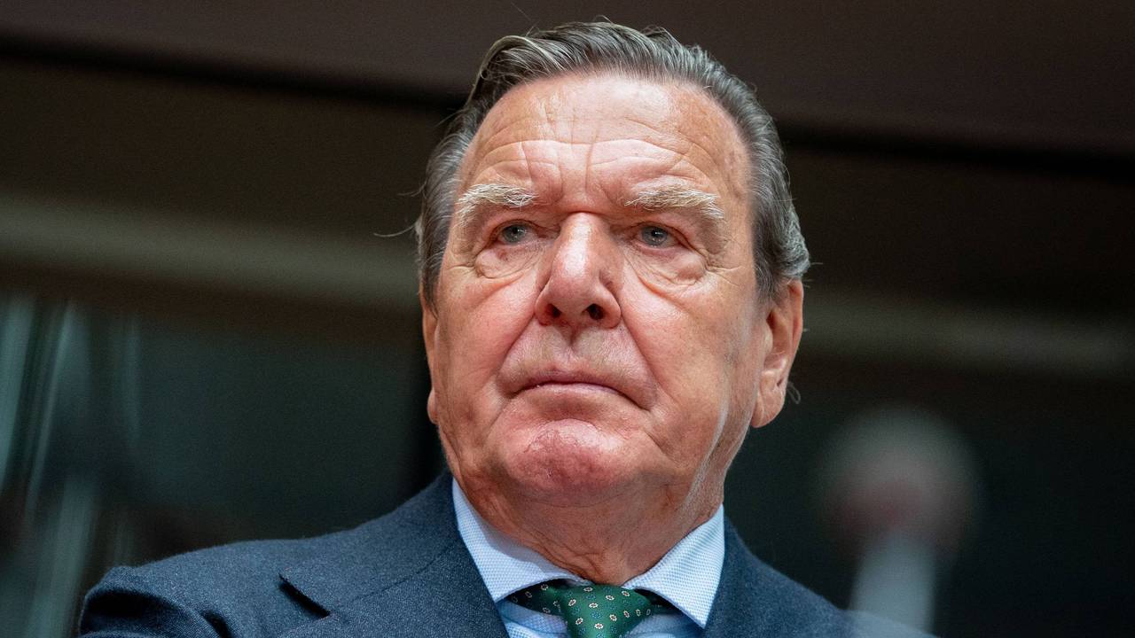 Gerhard Schröder (hier 2020) hat seine Ernährung umgestellt.