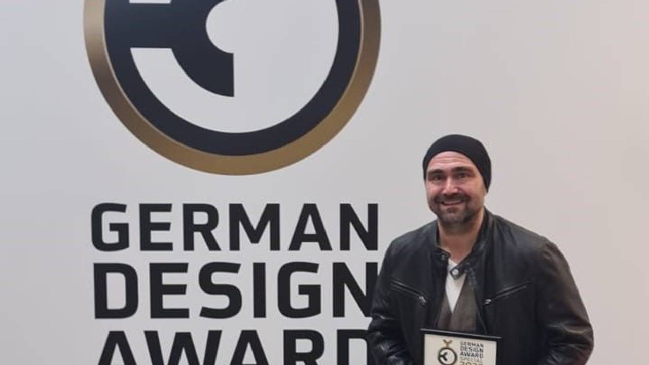 Dirk Loerper bei der Verleihung des deustchen Design-Preises in Frankfurt.