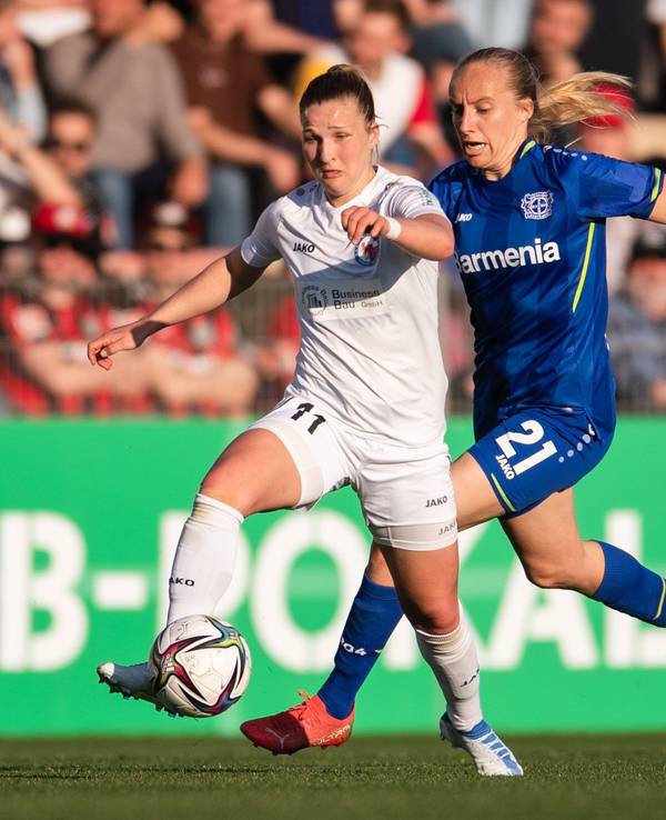 Dina Orschmann im Trikot von Turbine Potsdam. Die 25-Jährige kehrt mit ihrer Zwillingsschwester Katja zu Union Berlin zurück.