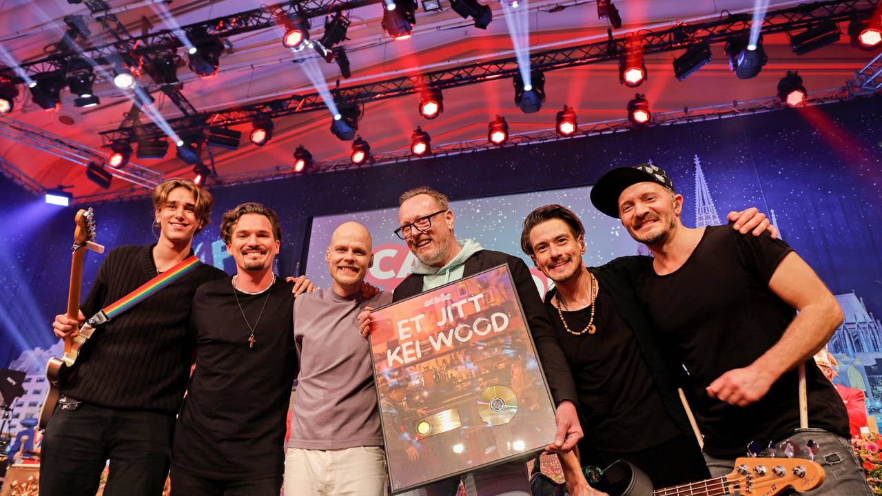 Cat Ballou mit Label-Manager Christoph Gros.
