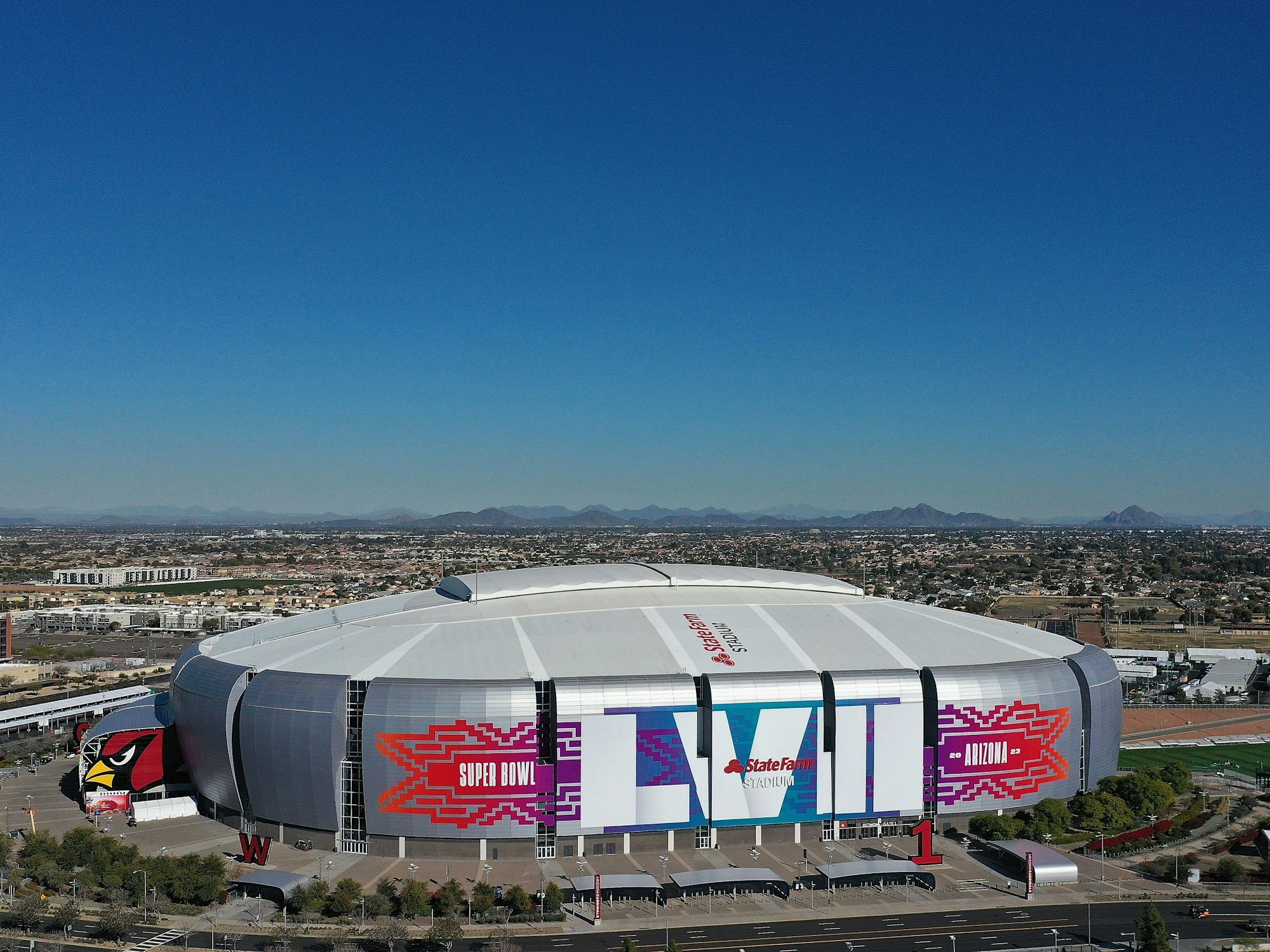 Der NFL Super Bowl LVII findet am 12. Februar 2023 im State Farm Stadion in Glendale (Arizona) statt