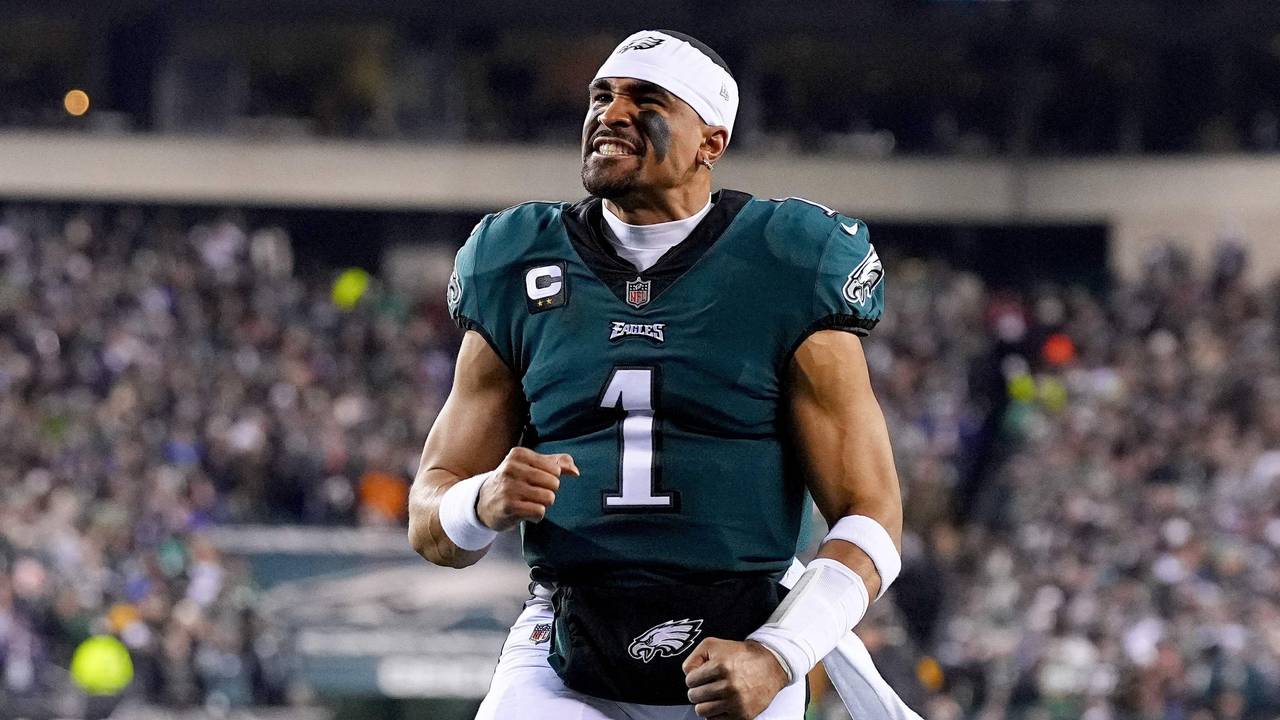 Jalen Hurts vor dem Spiel seiner Philadelphia Eagles in der Divisional Round gegen die New York Giants.