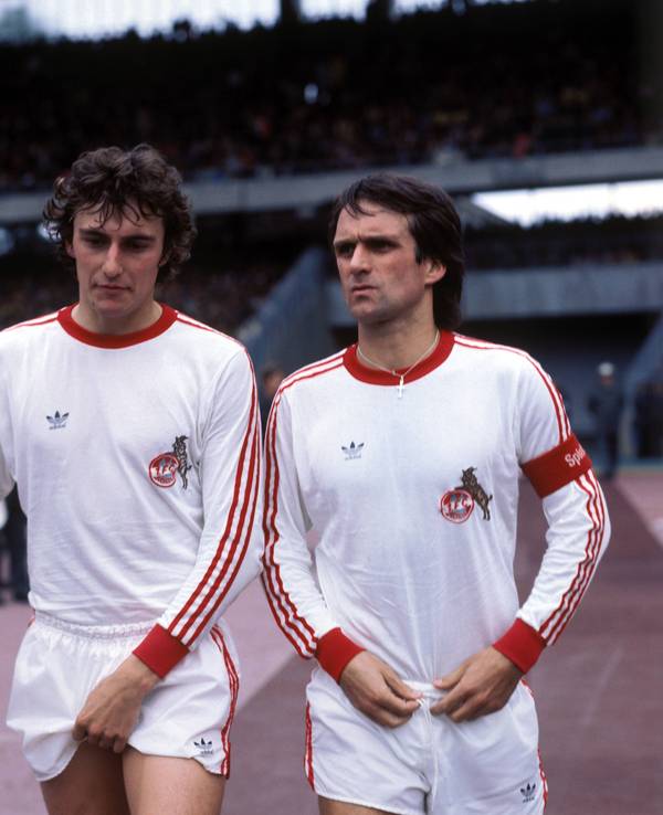 Dieter Müller (li.) und Wolfgang Overath (1. FC Köln).