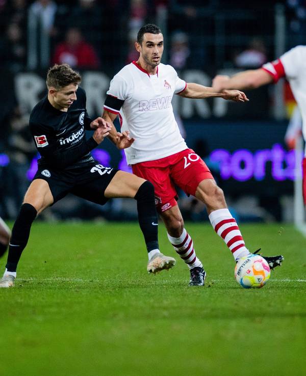 Ellyes Skhiri und Jonas Hector im Bundesligaspiel gegen Eintracht Frankfurt.