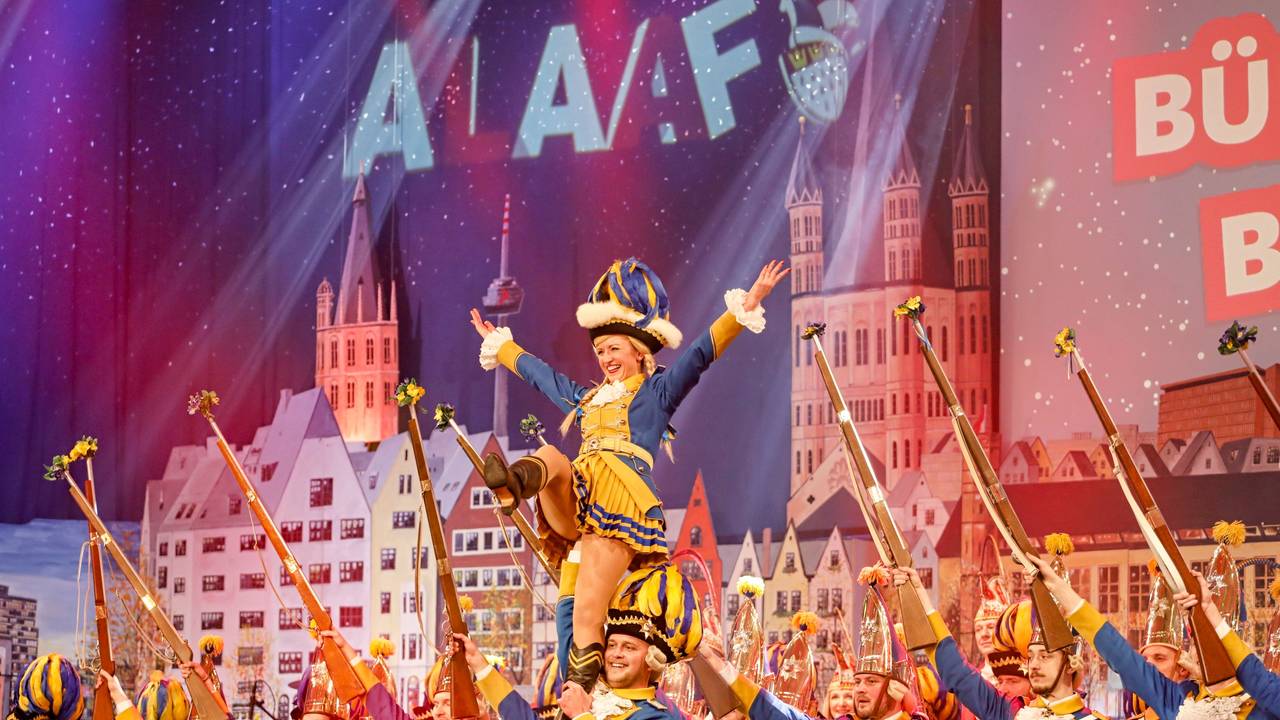 Denise Willems im Gürzenich: Die Tanzmarie der Bürgergarde hört Aschermittwoch auf.