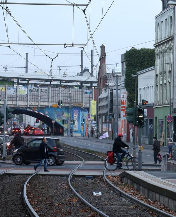 Ein Schild zeigt an, dass die KVB streikt.