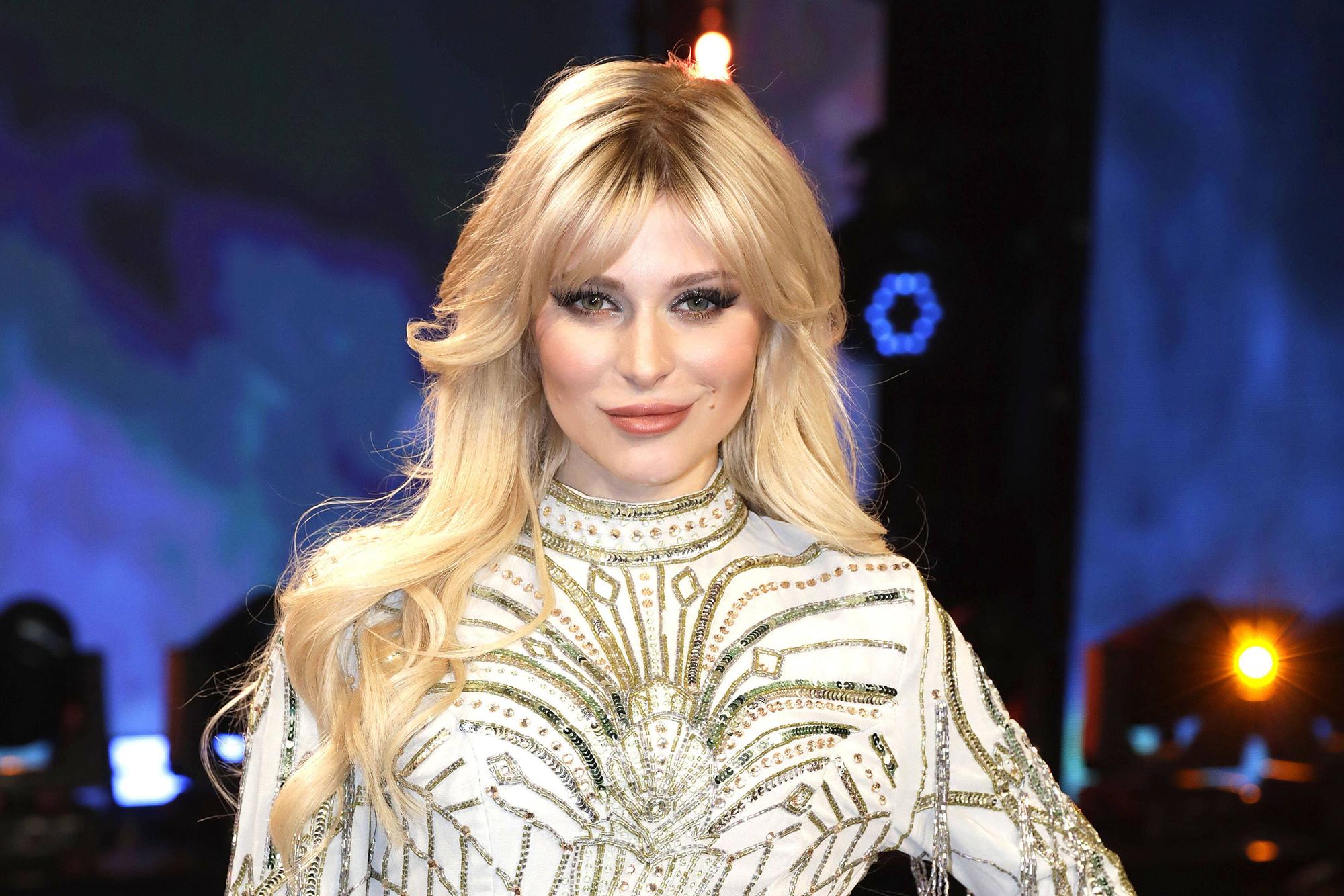Marie Reim in der Die Beatrice Egli Show am 11. Oktober 2022 in Berlin