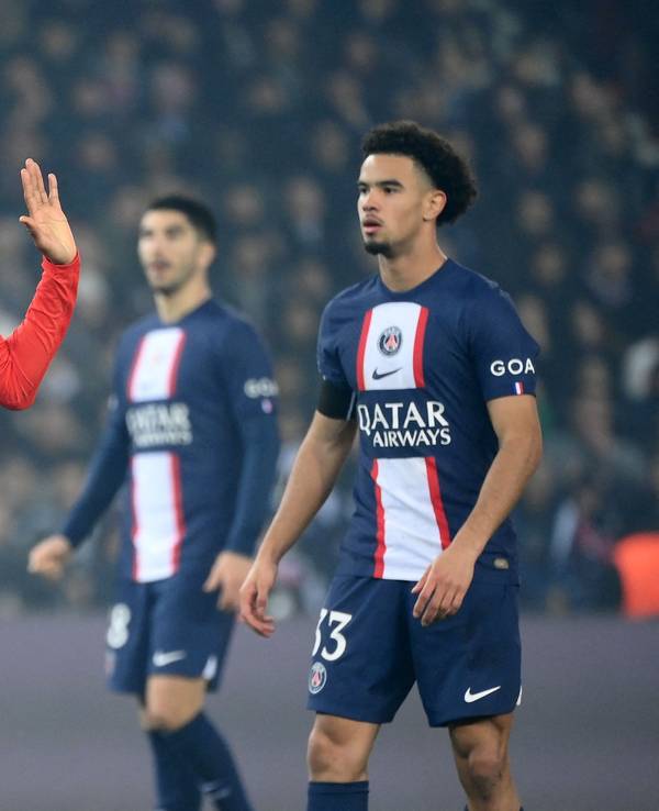 Kingsley Coman jubelt verhalten gegen Paris Saint-Germain.