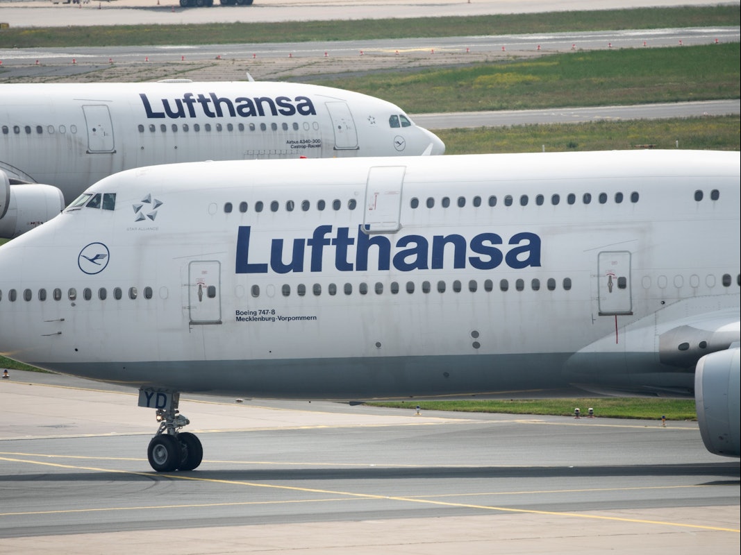Lufthansa bietet für seine exklusive Kundschaft unglaubliche Luxus-Flüge an. Hier eine Boeing 747-8 in Frankfurt.