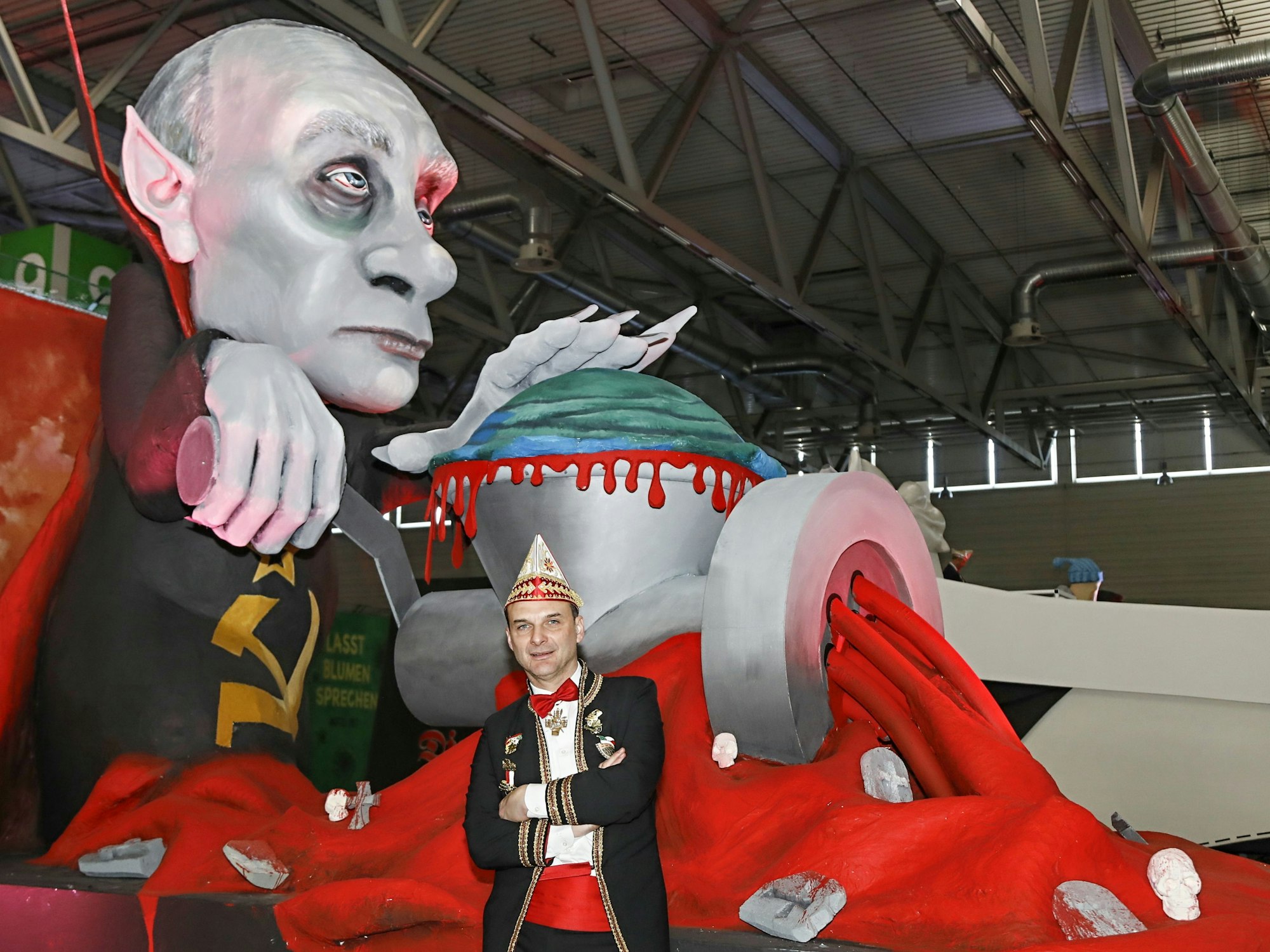 Zugleiter HolgerKirsch und sein Lieblingswagen 2023.