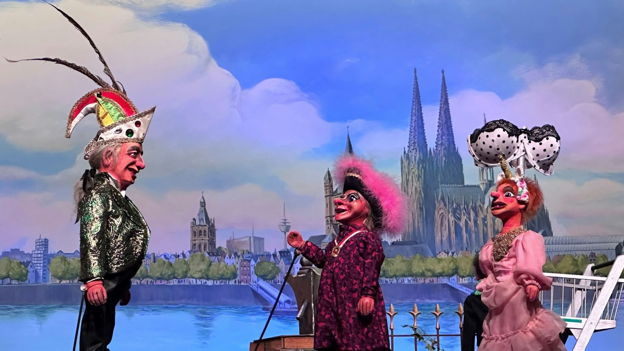 Die Puppensitzung 2023 des Hänneschen-Theaters in Köln.