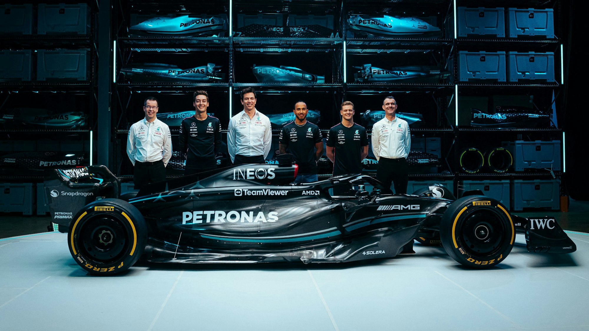 Das Team von Mercedes präsentierte am 15. Februar 2023 den schwarzen W14.
