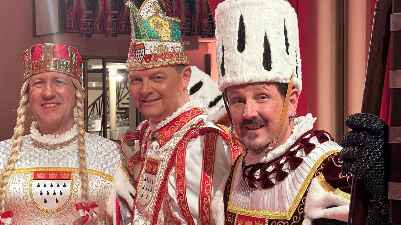 Das Kölner Dreigestirn am 6. Januar 2023 bei der Proklamation in Köln.
