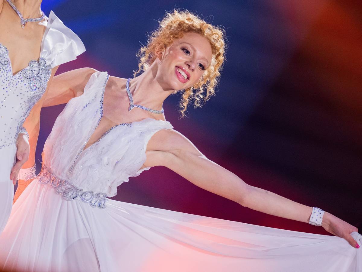 Anna Ermakova begeisterte mit ihrem langsamen Walzer zum Auftakt der 16. Staffel von „Let's Dance“ am 17. Februar 2023 in Köln.