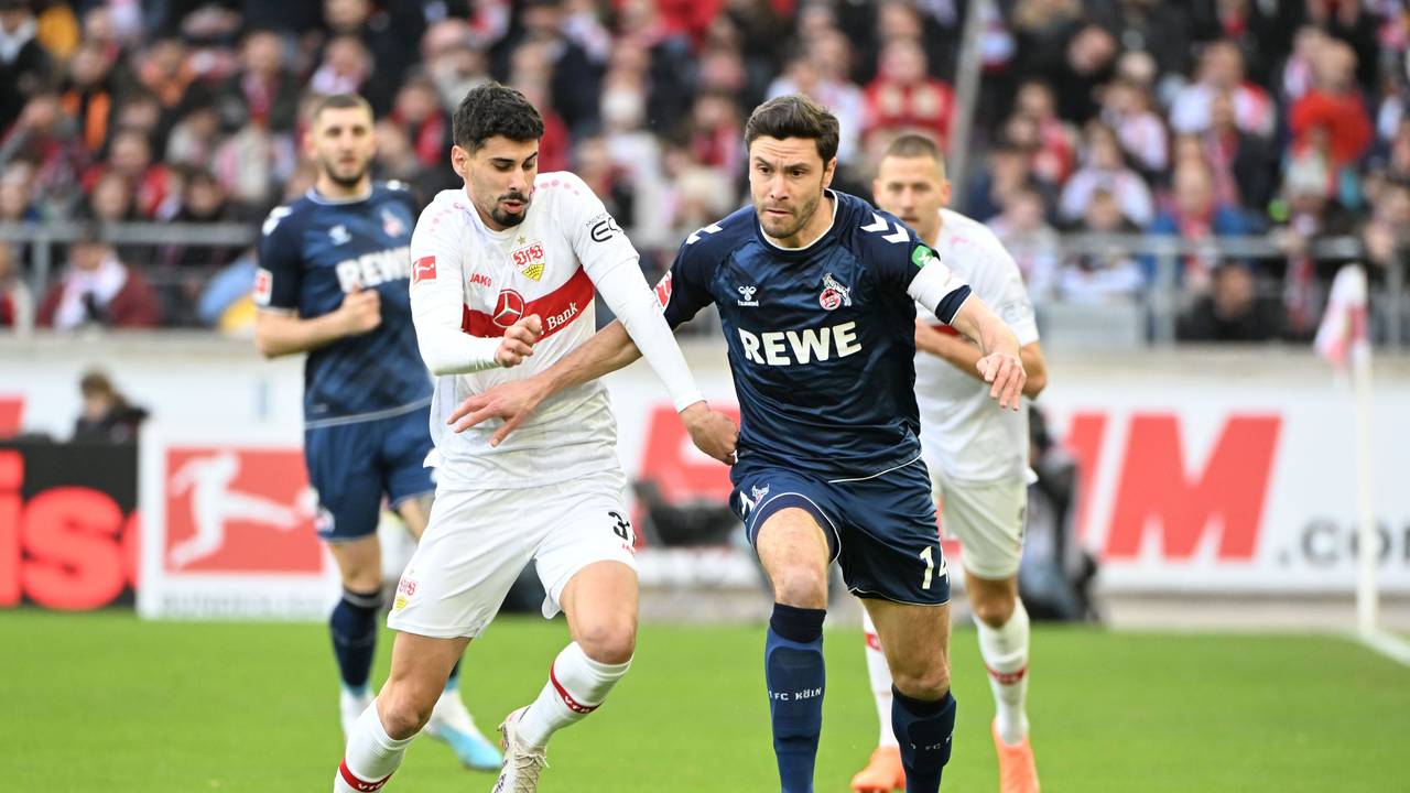 Jonas Hector im Zweikampf mit Gil Dias.