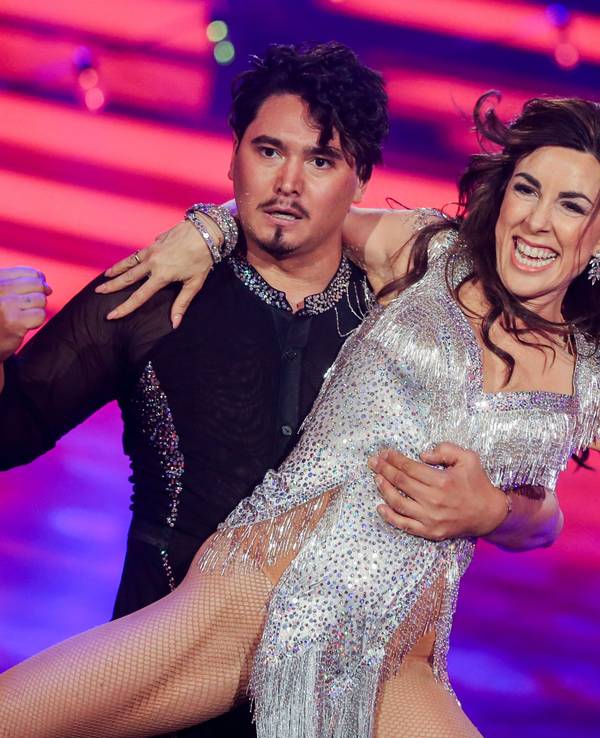 Unternehmerin Judith Williams und Profitänzer Erich Klann tanzen im Finale der RTL-Tanzshow Let's Dance.