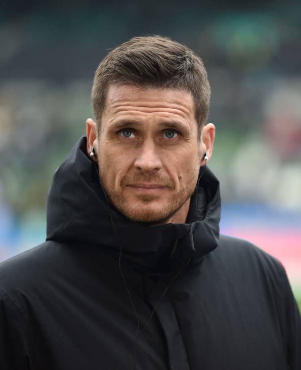 Borussia Dortmund: Sportdirektor Sebastian Kehl beim Interview.
