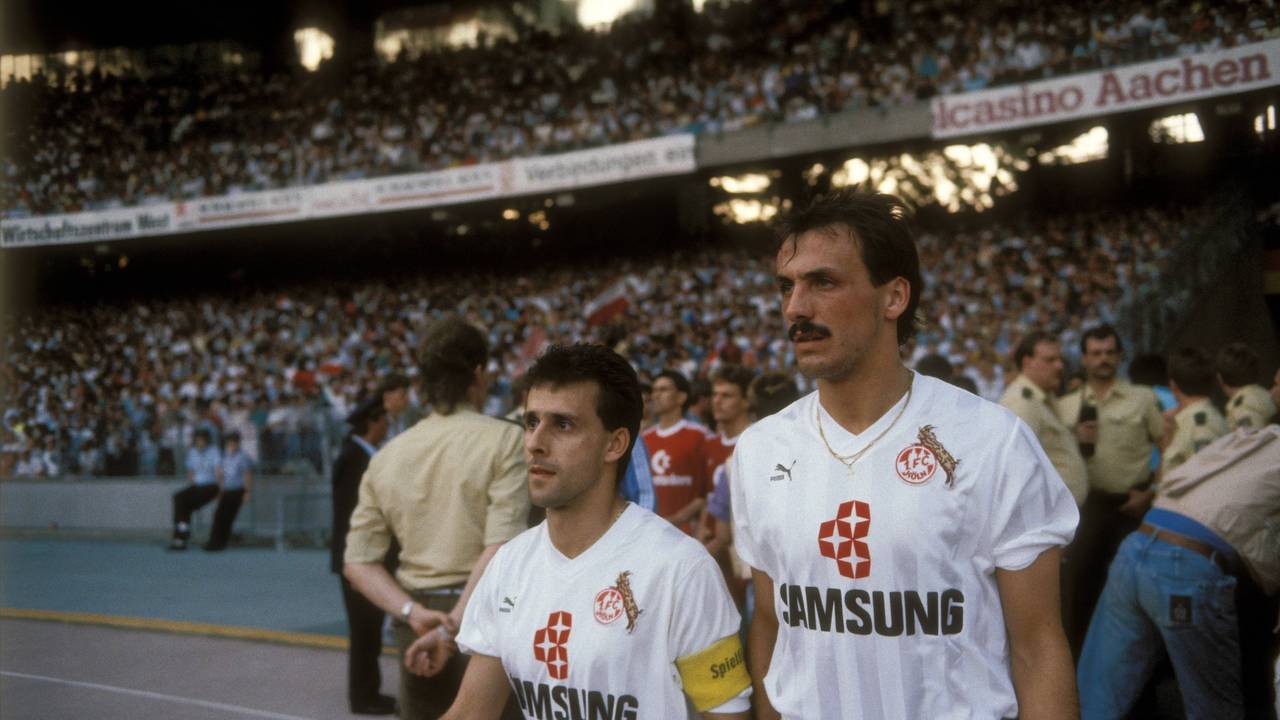 Jürgen Kohler und Pierre Littbarski 1989 im Trikot des 1. FC Köln.