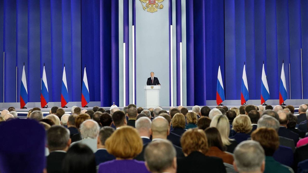 Russlands Präsident Wladimir Putin hält eine Rede zur Lage der Nation am 21. Februar 2023 in Moskau. Dabei beschuldigt er den Westen, als Brandstifter im anhaltenden Krieg in der Ukraine.