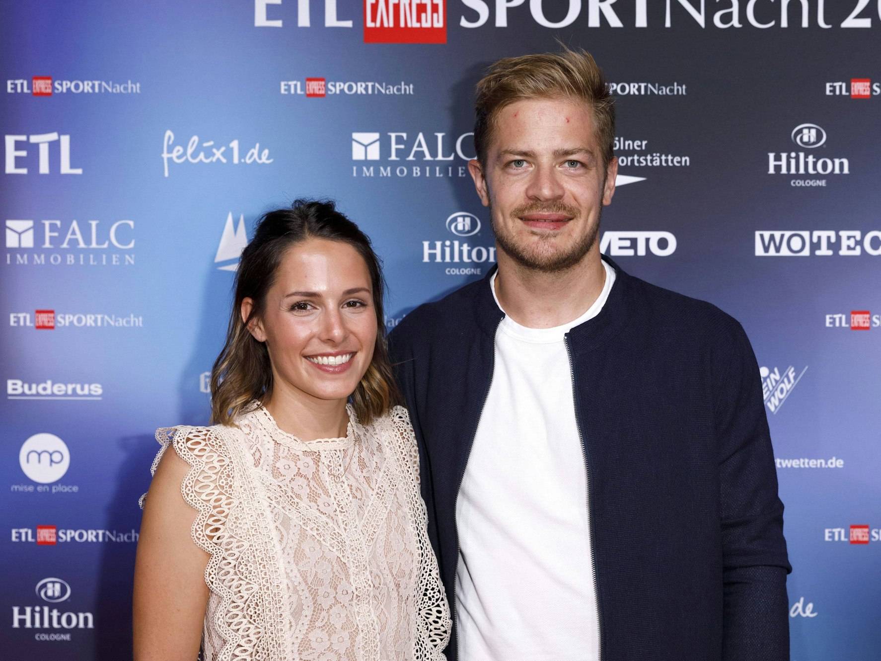 Moritz Müller mit Ehefrau Nadja bei der Verleihung der Lichtgestalt 2019 beim Kölner EXPRESS.