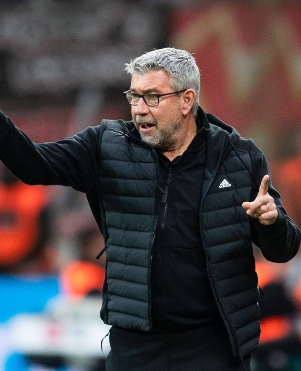 Trainer Urs Fischer an der Seitenlinie. Er will mit Union Berlin wieder in den Europacup.