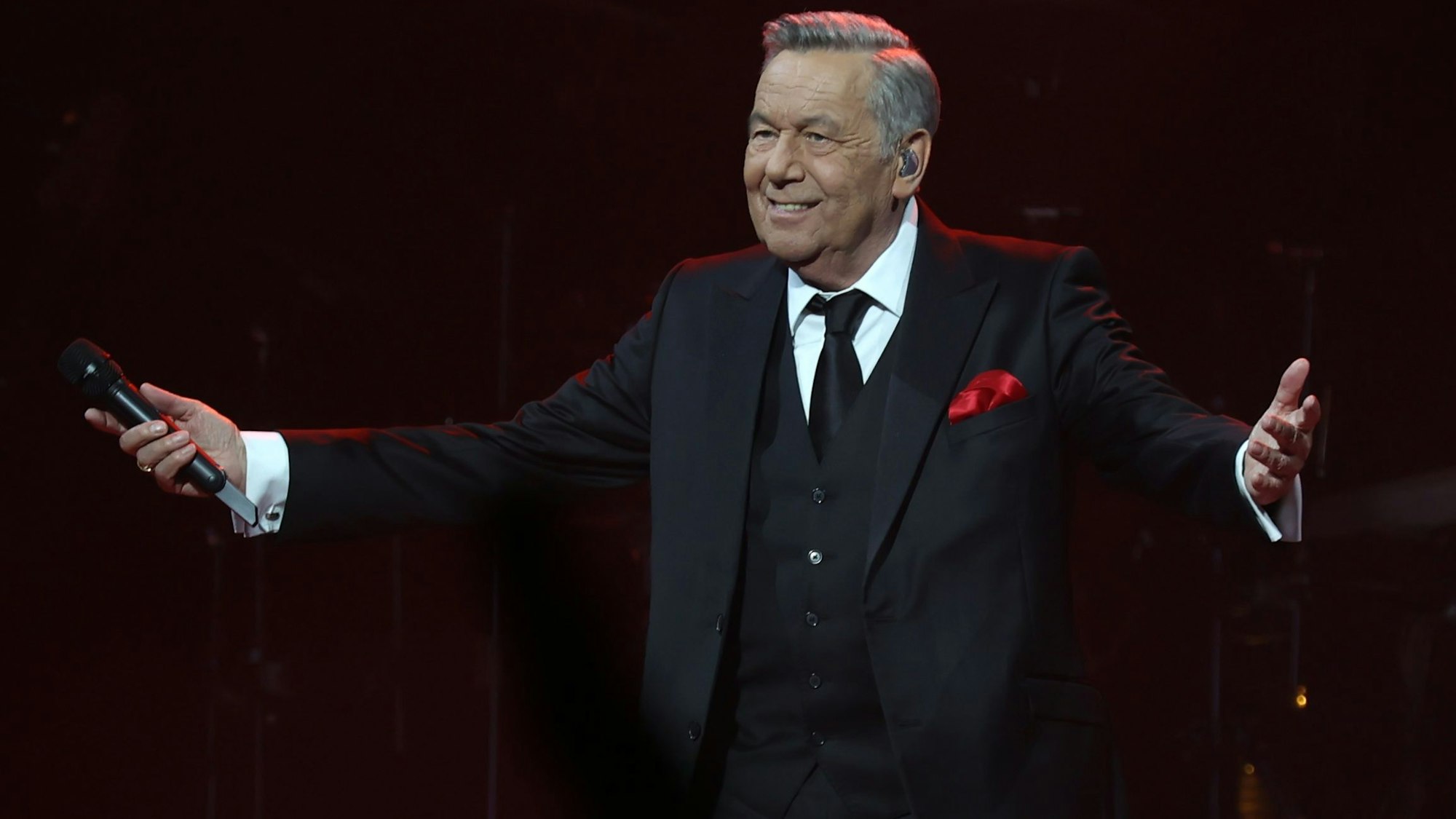 Konzert von Roland Kaiser in der Lanxess-Arena.