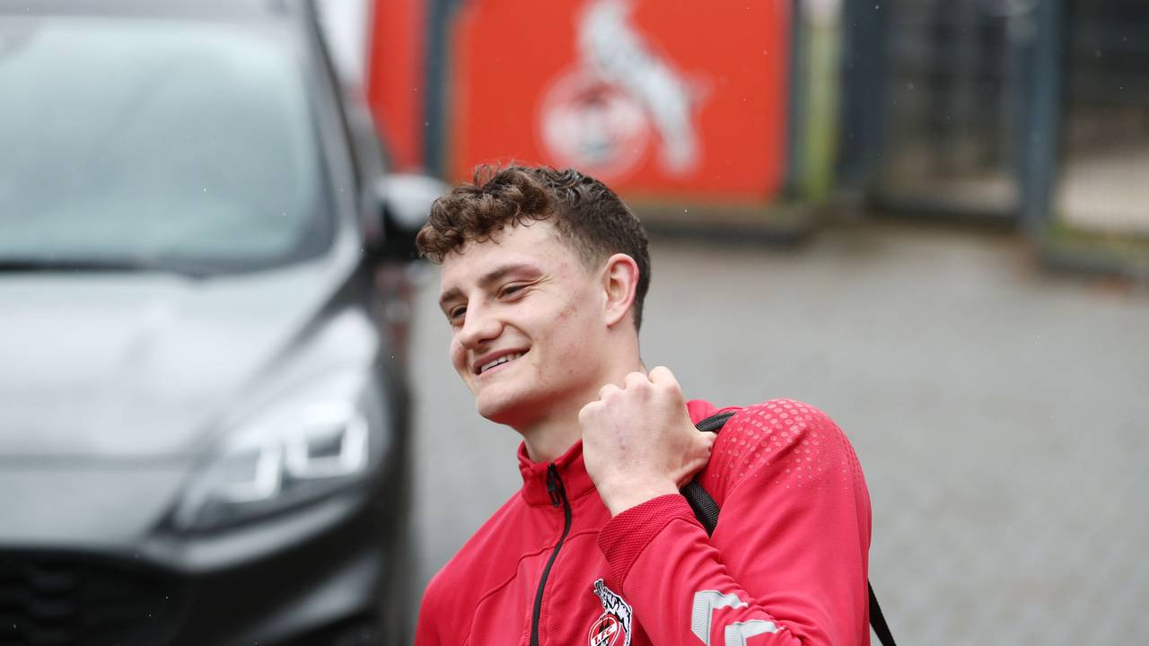 Eric Martel grinst nach dem Training.