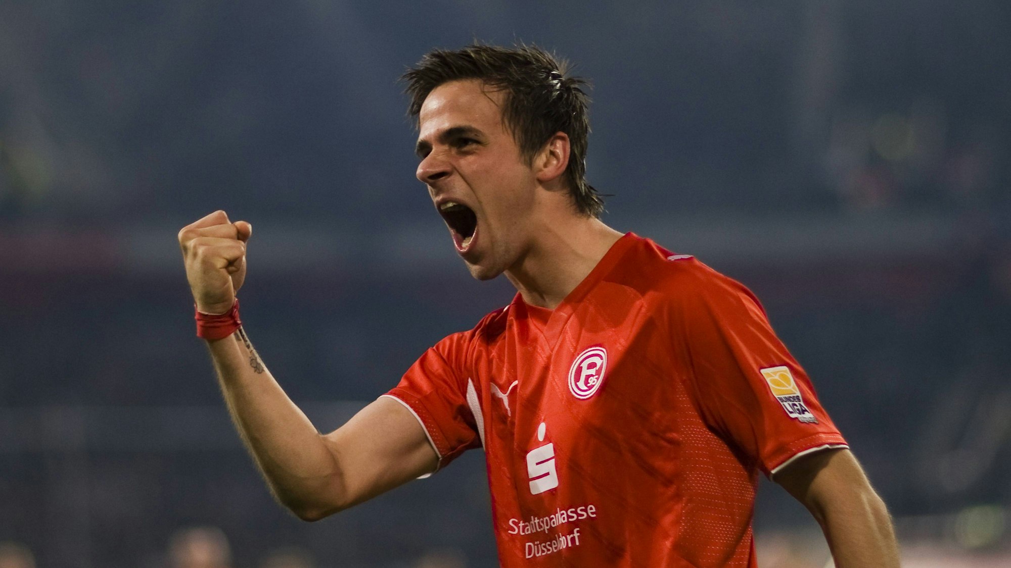 Martin Harnik jubelt über ein Tor gegen den FC St. Pauli.