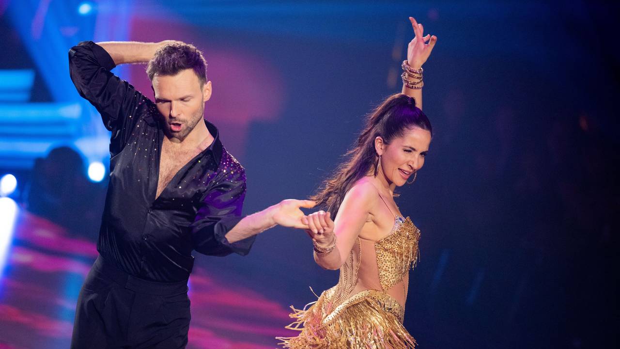 Schauspielerin Chryssanthi Kavazi und Vadim Garbuzov tanzten in Show 3 am 10. März 2023 in der RTL-Tanzshow „Let's Dance“ im Coloneum.