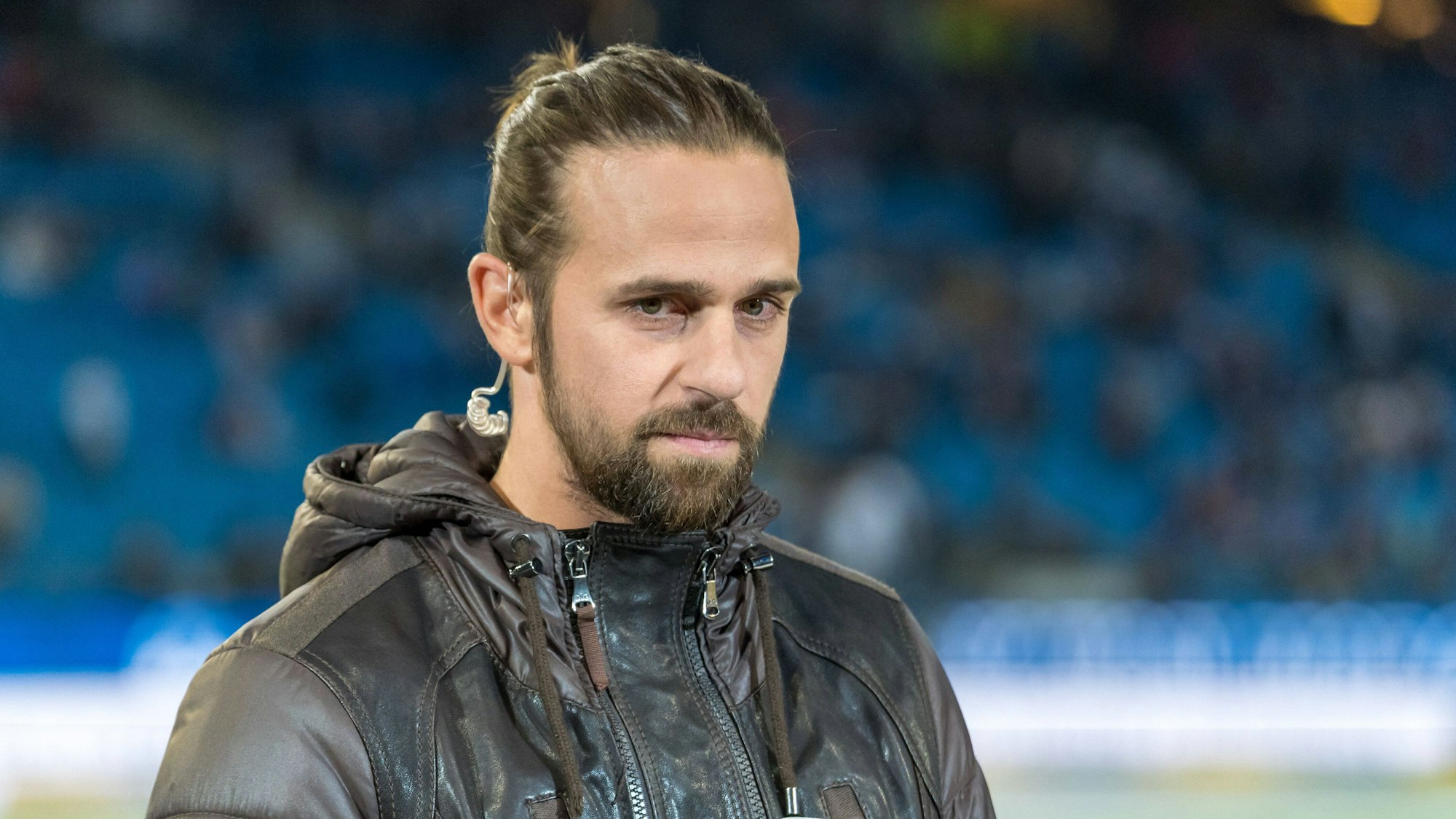 Martin Harnik steht im Stadion des Hamburger SV vor dem Spiel gegen Fortuna Düsseldorf.