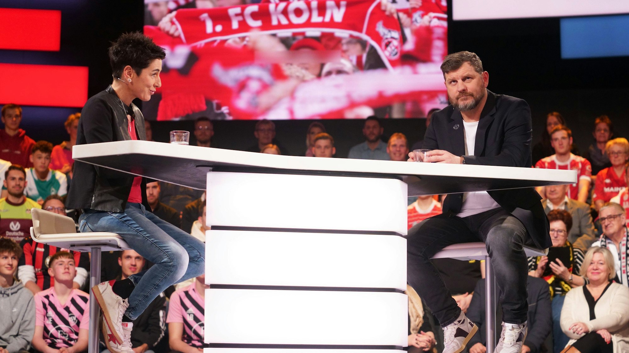 Steffen Baumgart spricht im ZDF-Sportstudio mit Dunja Hayali.