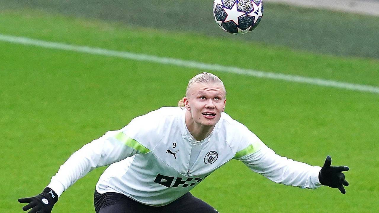 Erling Haaland von Manchester City während einer Trainingseinheit in der City Football Academy.