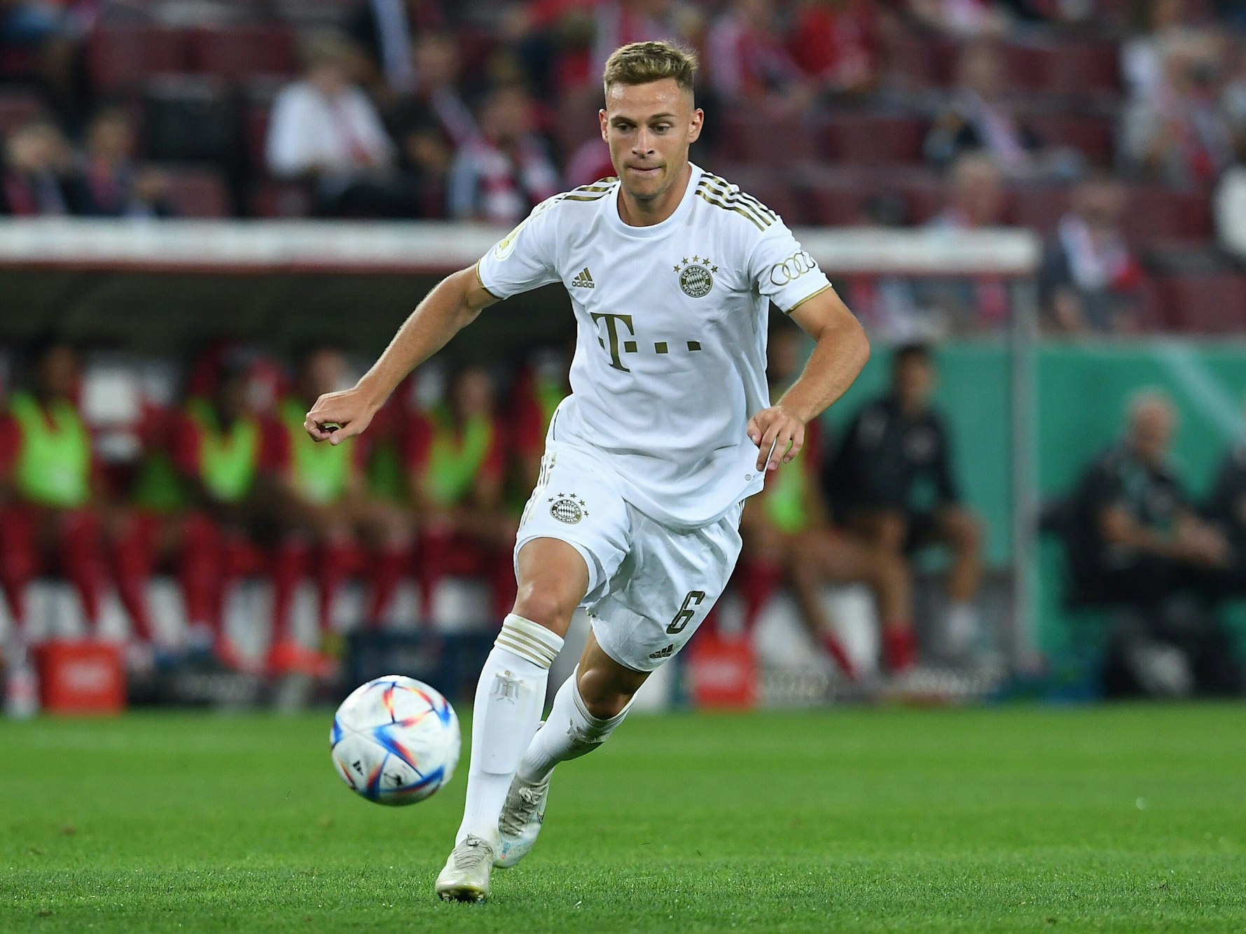 Joshua Kimmich am Ball.