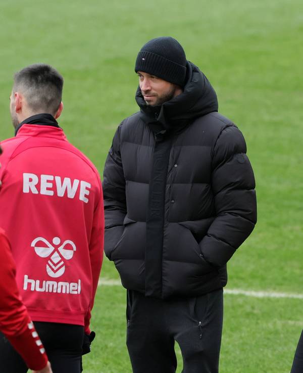 Mark Uth ist zu Gast beim Training des 1. FC Köln.