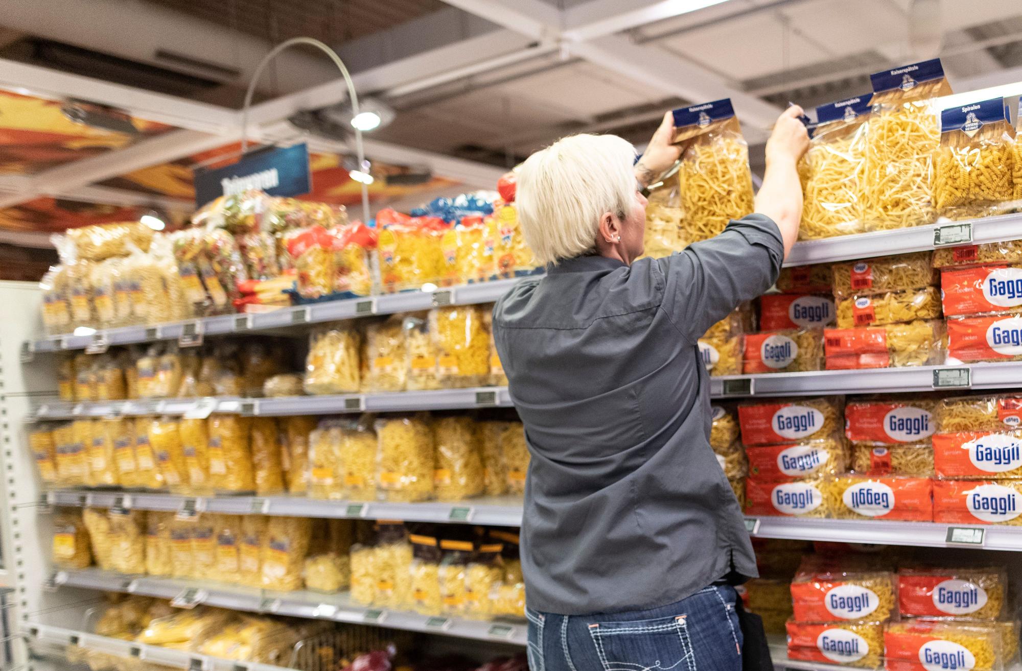Edeka und der niederländische Händler Jumbo kooperieren ab sofort beim Einkauf. Das Foto ist ein undatiertes Symbolbild.