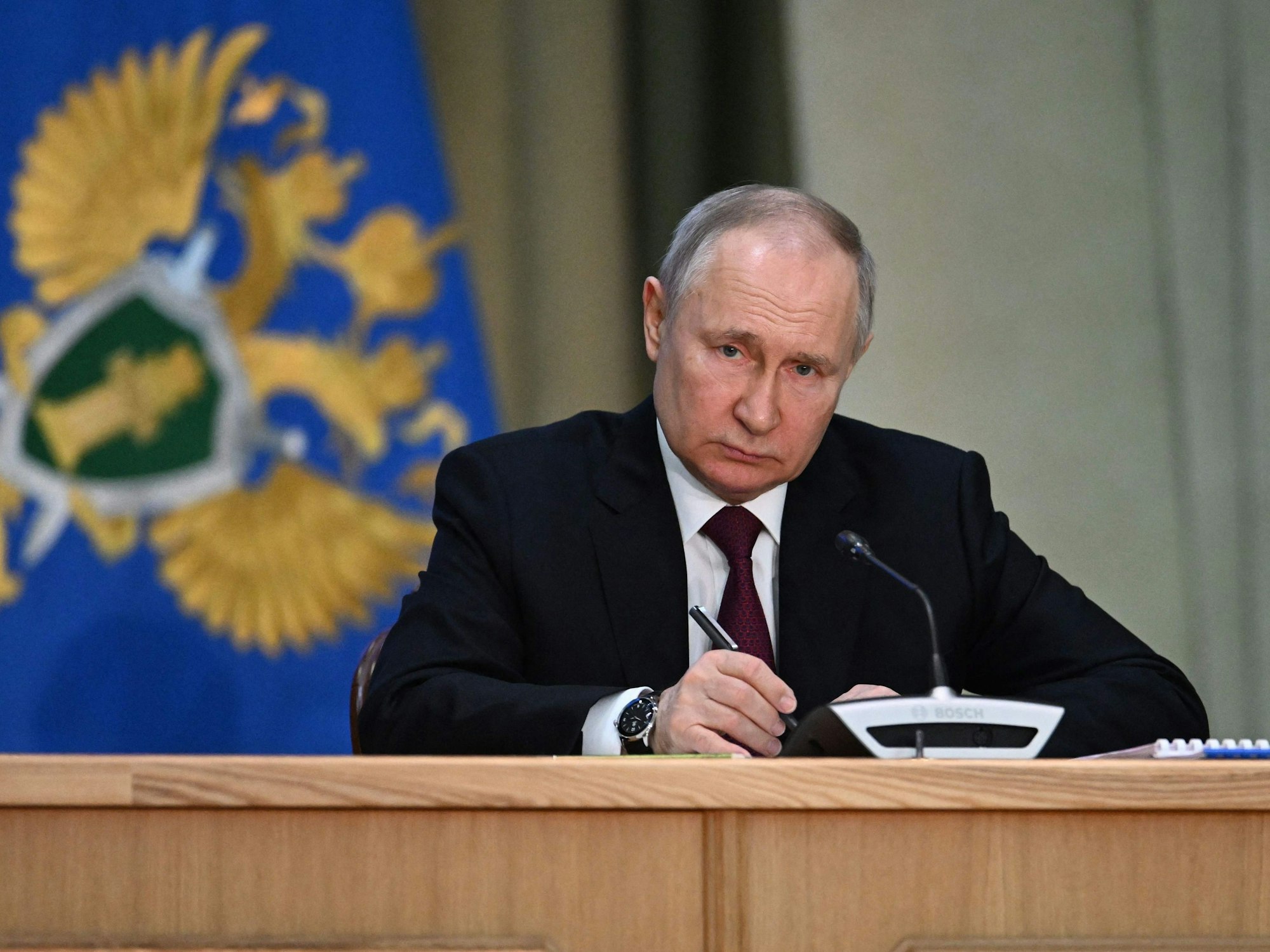 Ein Nato-Beamter ist sich sicher: Putin hat keine Chance mehr, seinen Krieg in der Ukraine zu gewinnen. Unser Foto zeigt den russischen Präsidenten am 15. März in Moskau.