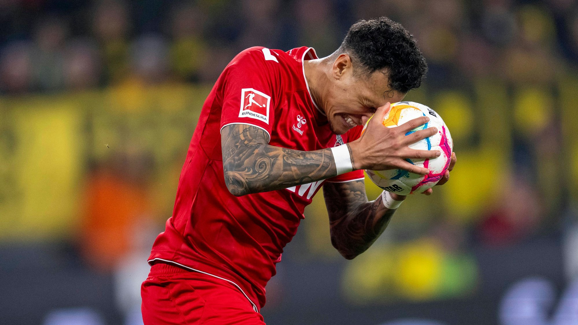 Davie Selke jubelt in Dortmund über sein erstes Tor für den 1. FC Köln.
