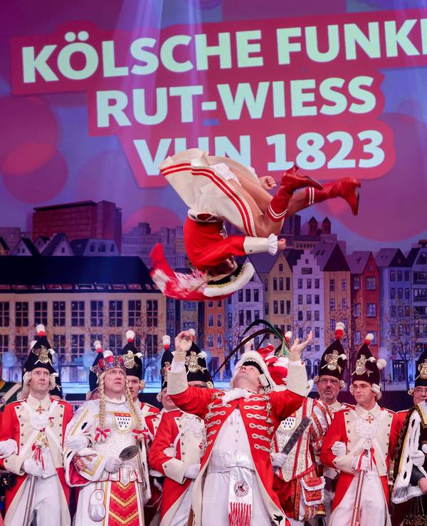 Proklamation des Kölner Dreigestirns 2023 mit Prinz Boris I. (Boris Müller), Bauer Marco (Marco Schneefeld) und Jungfrau Agrippina (André Fahnenbruck) im Gürzenich in Köln.