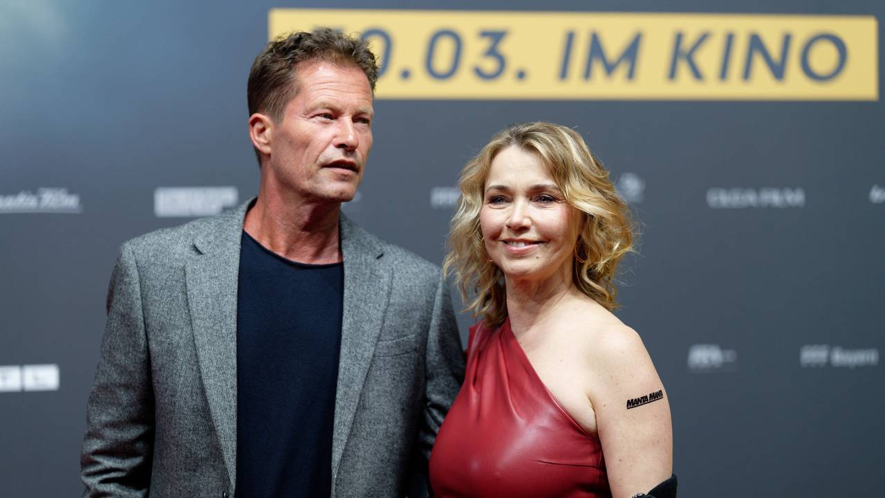 Die Schauspieler Till Schweiger (l) und Tina Ruland (r) kommen zu Premiere des Films «Manta Manta - Zwoter Teil».