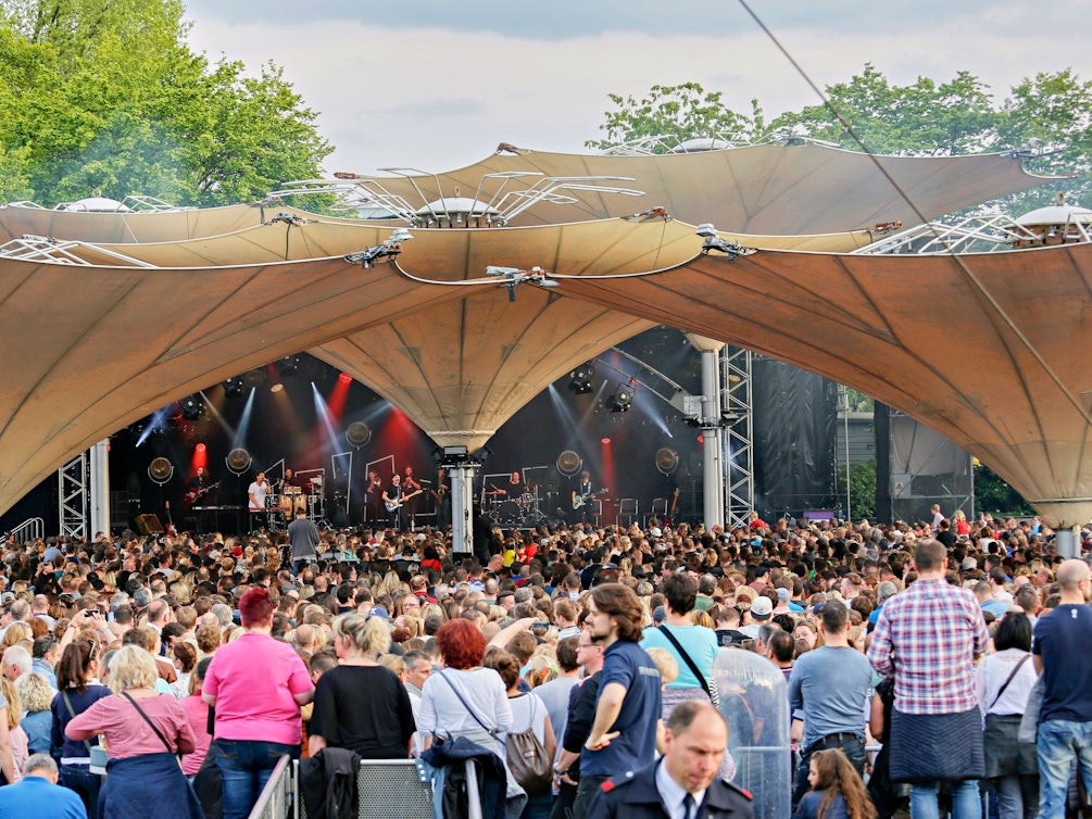 Ein Konzert im Tanzbrunnen im Jahr 2022.