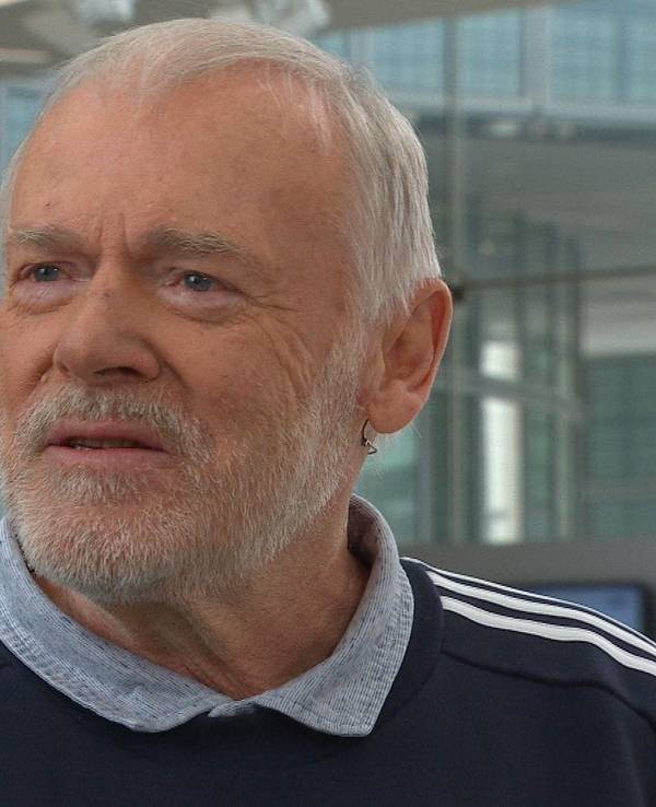 Hermann Gerland spricht im Doppelpass auf Sport1.