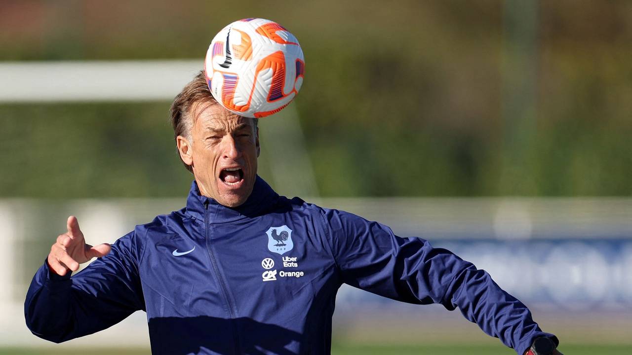 Frankreichs Nationaltrainer Hervé Renard beim Training in Clairefontaine-en-Yvelines.
