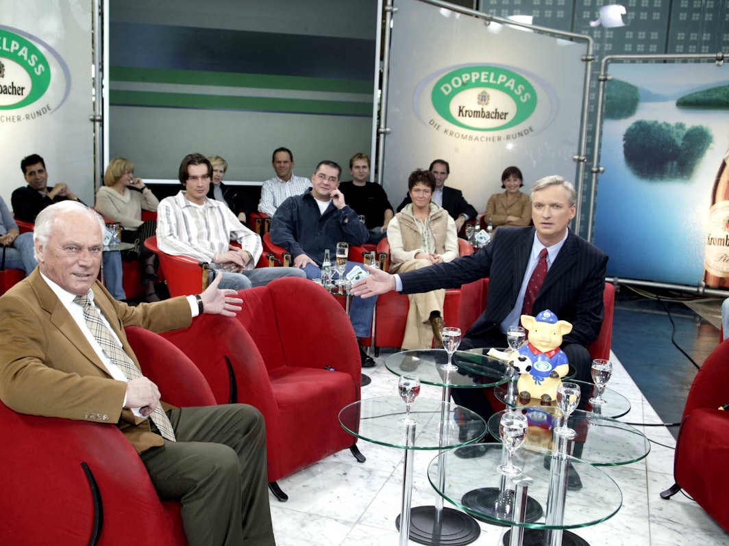 Udo Lattek und Moderator Rudolph Brückner beim Doppelpass.