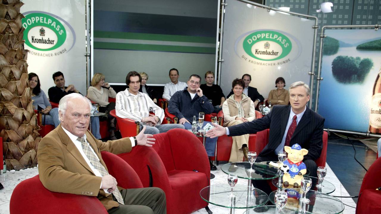 Udo Lattek und Moderator Rudolph Brückner beim Doppelpass.