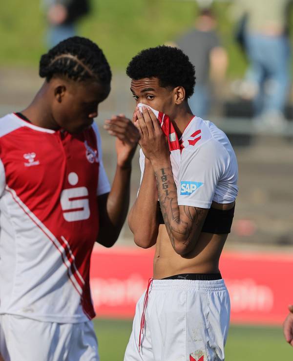 Die FC-Talente sind nach dem 0:0 gegen Mainz im Halbfinal-Rückspiel um die Meisterschaft enttäuscht.